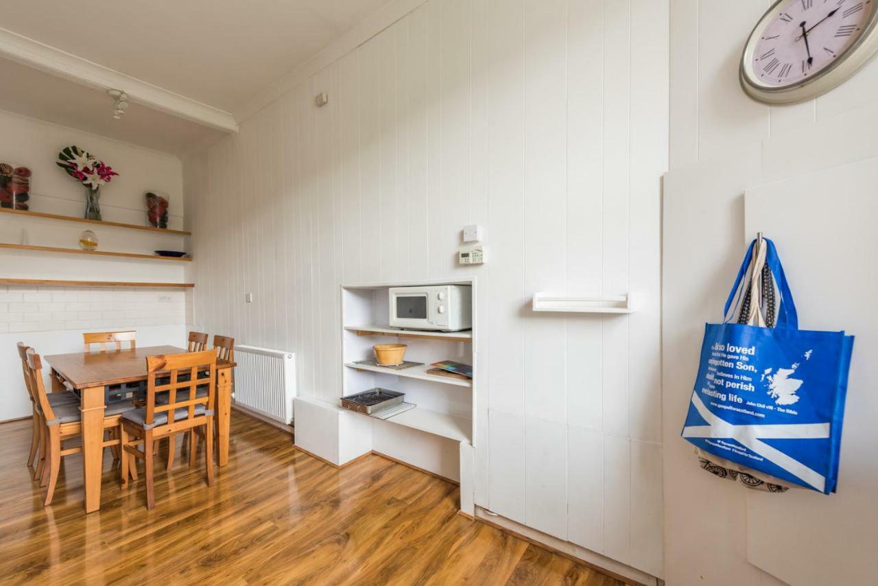 3 Bed Overlooking Meadows Park Эдинбург Экстерьер фото
